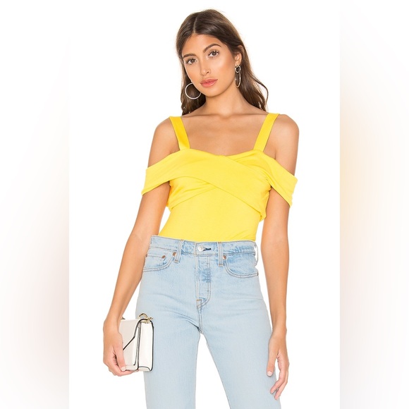 superdown | yellow off shoulder bodysuit, Size: XXS - Picture 1 of 3